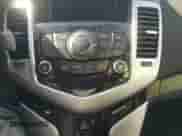 2016 Chevrolet Cruze LT z VIN 1G1PE5SB6G7107611, wystawiony jako Copart lot #63794892 z przebiegiem 115 070 mil mil oraz . Historia ofert i sprzedaży dostępna na DreamBid. Obrazek 9.