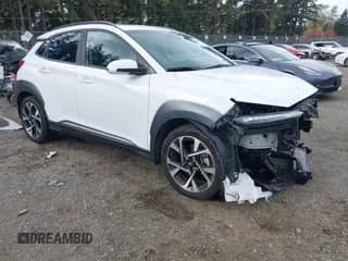 ✅ 2023 Hyundai Kona Limited • VIN: KM8K5CA32PU966756 • Лот: 43518131. Опубликован ранее на IAAI с пробегом 34 961 миль. Бесплатный доступ к архиву аукционных продаж из США и подробный отчёт об истории автомобиля на DreamBid. Изображение 1.