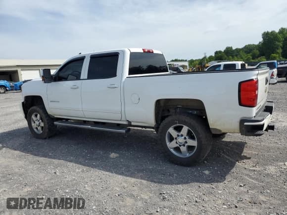 ✅ 2017 Chevrolet Silverado 2500HD LT • VIN: 1GC1KVEY8HF241842 • Lot: 60222555. Wystawiony na Copart z przebiegiem 132 131 mil. Bezpłatny archiwum sprzedaży aukcyjnych z USA i szczegółowy raport historii pojazdu na DreamBid. Zdjęcie 2.
