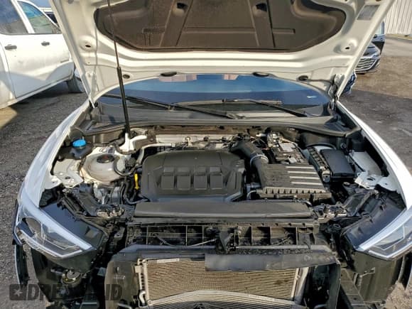 ✅ 2025 Audi Q3 S line Premium • VIN: WA1DECF32S1021512 • Lot: 95907325. Listed on Copart with 21,955 mi. Free auction sales archive from the USA and detailed vehicle history report at DreamBid. Image 12.