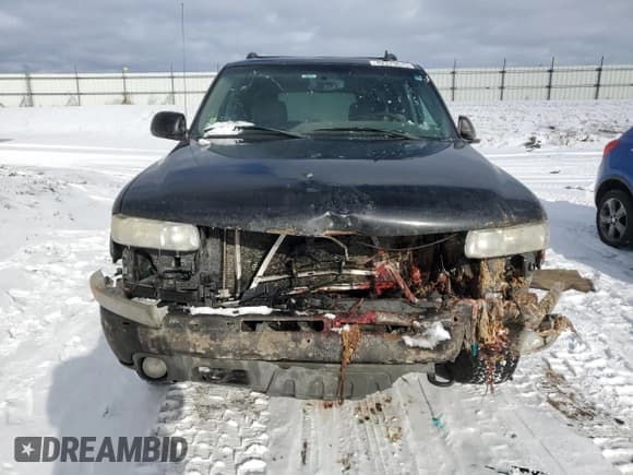 ✅ 2006 Chevrolet Suburban Z71 • VIN: 3GNFK16Z76G121460 • Лот: 42375575. Опубликован ранее на Copart с пробегом Не указан. Бесплатный доступ к архиву аукционных продаж из США и подробный отчёт об истории автомобиля на DreamBid. Изображение 5.