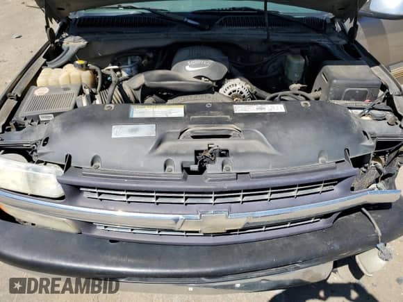 2001 Chevrolet Silverado 1500 LT z VIN 1GCEC19T41Z189653, wystawiony jako Copart lot #49685925 z przebiegiem 393 922 mil mil oraz Szkoda całkowita • Salvage title. Historia ofert i sprzedaży dostępna na DreamBid. Obrazek 11.