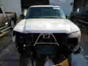 ✅ 2003 Chevrolet Silverado 1500 LS • VIN: 2GCEC19T131197995 • Lot: 69527004. Wystawiony na Copart z przebiegiem 197 471 mil mil. Skorzystaj z bezpłatnego archiwum sprzedaży aukcyjnych z USA i zobacz szczegółowy raport historii pojazdu na DreamBid. Zdjęcie 5.