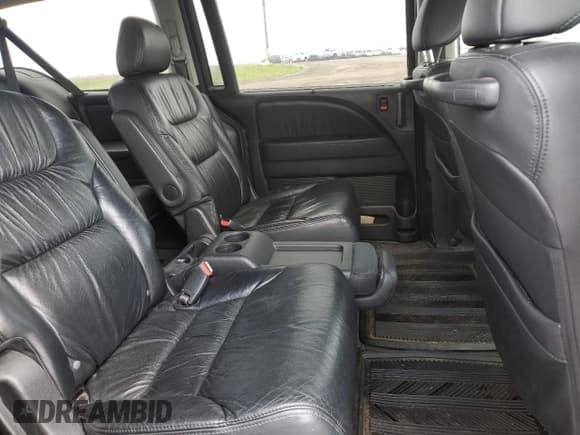 ✅ 2010 Honda Odyssey • VIN: 5FNRL3H81AB507082 • Лот: 62931535. Опубликован ранее на Copart с пробегом 328 109 миль. Бесплатный доступ к архиву аукционных продаж из США и подробный отчёт об истории автомобиля на DreamBid. Изображение 11.