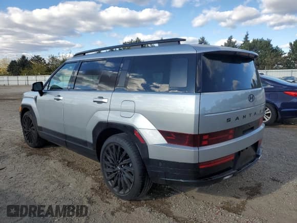✅ 2025 Hyundai Santa Fe Calligraphy • VIN: 5NMP5DGL1SH121176 • Lot: 87128355. Listed on Copart with 1,979 mi. Free auction sales archive from the USA and detailed vehicle history report at DreamBid. Image 2.