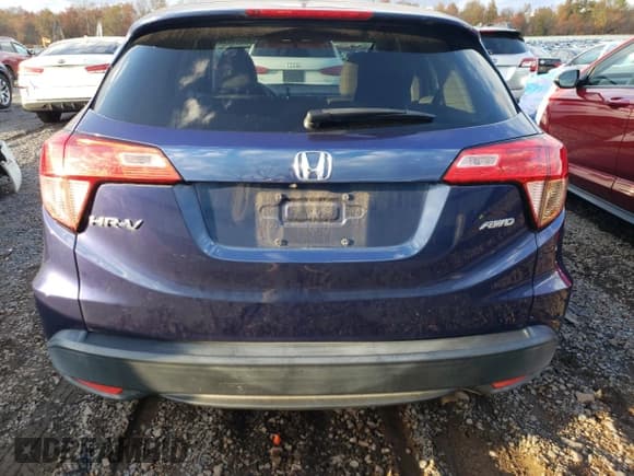✅ 2017 Honda HR-V EX • VIN: 3CZRU6H54HM724890 • Лот: 90664855. Опубликован ранее на Copart с пробегом 93 614 миль. Бесплатный доступ к архиву аукционных продаж из США и подробный отчёт об истории автомобиля на DreamBid. Изображение 6.