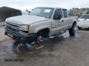 ✅ 2006 Chevrolet Silverado 2500HD LT2 • VIN: 1GCHK29U56E120712 • Lot: 41945423. Wystawiony na IAAI z przebiegiem 277 045 mil. Bezpłatny archiwum sprzedaży aukcyjnych z USA i szczegółowy raport historii pojazdu na DreamBid. Zdjęcie 2.