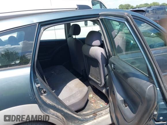 ✅ 2007 Pontiac Vibe • VIN: 5Y2SL65827Z415392 • Lot: 43010250. Listed on IAAI with 214,019 mi. Free auction sales archive from the USA and detailed vehicle history report at DreamBid. Image 8.