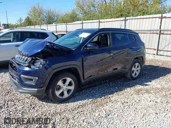 ✅ 2018 Jeep Compass Latitude • VIN: 3C4NJDBB1JT254605 • Лот: 43499328. Опубликован ранее на IAAI с пробегом 101 947 миль. Бесплатный доступ к архиву аукционных продаж из США и подробный отчёт об истории автомобиля на DreamBid. Изображение 2.