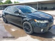 ✅ 2012 Kia Forte SX • VIN: KNAFW6A34C5480116 • Lot: 43300083. Wystawiony na IAAI z przebiegiem 142 538 mil. Bezpłatny archiwum sprzedaży aukcyjnych z USA i szczegółowy raport historii pojazdu na DreamBid. Zdjęcie 1.