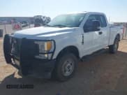 ✅ 2017 Ford F-250 XLT • VIN: 1FT7X2B63HEC15796 • Lot: 42256810. Listed on IAAI with 154,282 mi. Free auction sales archive from the USA and detailed vehicle history report at DreamBid. Image 16.