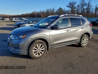✅ 2019 Nissan Rogue S • VIN: 5N1AT2MV7KC818402 • Lot: 94341665. Wystawiony na Copart z przebiegiem 59 619 mil. Bezpłatny archiwum sprzedaży aukcyjnych z USA i szczegółowy raport historii pojazdu na DreamBid. Zdjęcie 1.
