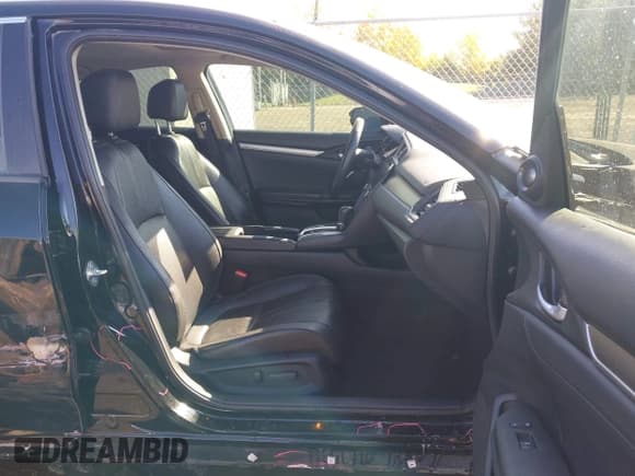 ✅ 2017 Honda Civic Touring • VIN: 19XFC1F99HE025978 • Lot: 43544695. Listed on IAAI with 123,323 mi. Free auction sales archive from the USA and detailed vehicle history report at DreamBid. Image 5.