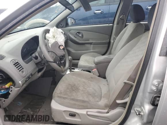 2004 Chevrolet Malibu LS z VIN 1G1ZT54894F140829, wystawiony jako Copart lot #80416344 z przebiegiem 118 918 mil mil oraz Czysty tytuł • Clean title. Historia ofert i sprzedaży dostępna na DreamBid. Obrazek 7.