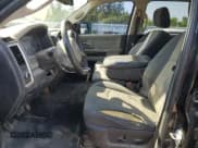 ✅ 2009 Dodge 1500 Laramie • VIN: 1D3HV13T89S720137 • Lot: 61636145. Wystawiony na Copart z przebiegiem 255 056 mil. Bezpłatny archiwum sprzedaży aukcyjnych z USA i szczegółowy raport historii pojazdu na DreamBid. Zdjęcie 7.