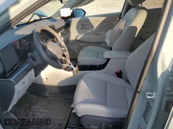 2024 Hyundai Kona Limited with VIN KM8HE3A39RU176030, listed as a Copart auction lot 85890324 with 3,140 mi miles and Salvage title. Bid and sale history available at DreamBid. Image 7.