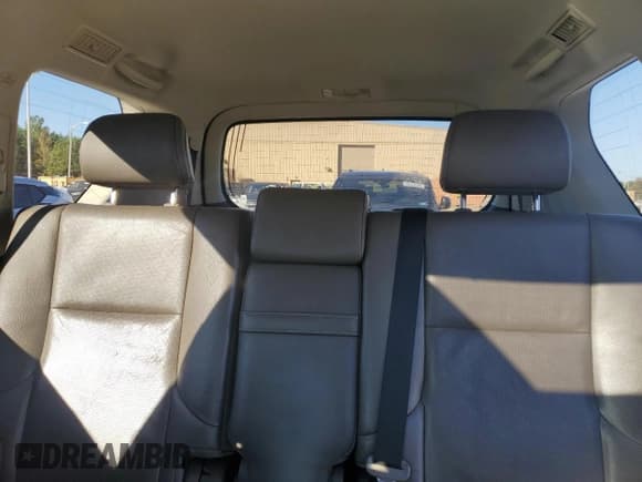 ✅ 2014 Lexus GX 460 • VIN: JTJBM7FX4E5077035 • Lot: 82708905. Wystawiony na Copart z przebiegiem 106 375 mil. Bezpłatny archiwum sprzedaży aukcyjnych z USA i szczegółowy raport historii pojazdu na DreamBid. Zdjęcie 10.