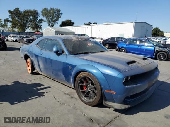 ✅ 2021 Dodge Challenger SRT Hellcat Redeye Widebody • VIN: 2C3CDZL99MH513186 • Lot: 70047104. Wystawiony na Copart z przebiegiem 26 900 mil. Bezpłatny archiwum sprzedaży aukcyjnych z USA i szczegółowy raport historii pojazdu na DreamBid. Zdjęcie 4.
