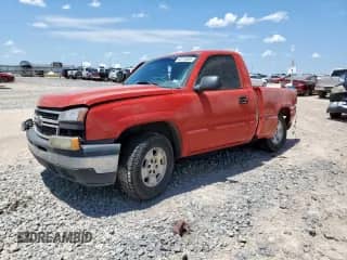2006 Chevrolet Silverado 1500 Work Truck z VIN 1GCEC14X26Z258437, wystawiony jako Copart lot #65713665 z przebiegiem 200 371 mil mil oraz Szkoda całkowita • Salvage title. Historia ofert i sprzedaży dostępna na DreamBid. Obrazek 1.