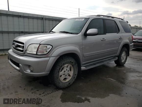 ✅ 2001 Toyota Sequoia Limited • VIN: 5TDBT48A11S004481 • Лот: 66956295. Опубликован ранее на Copart с пробегом 256 533 миль. Бесплатный доступ к архиву аукционных продаж из США и подробный отчёт об истории автомобиля на DreamBid. Изображение 1.