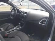 ✅ 2013 Dodge Avenger SE • VIN: 1C3CDZAB5DN565301 • Лот: 41286445. Опубликован ранее на IAAI с пробегом 191 318 миль. Бесплатный доступ к архиву аукционных продаж из США и подробный отчёт об истории автомобиля на DreamBid. Изображение 5.