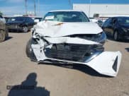 ✅ 2024 Nissan Sentra SV • VIN: 3N1AB8CV3RY297534 • Lot: 43816175. Wystawiony na IAAI z przebiegiem 32 927 mil. Bezpłatny archiwum sprzedaży aukcyjnych z USA i szczegółowy raport historii pojazdu na DreamBid. Zdjęcie 11.