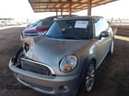 ✅ 2010 MINI Hardtop • VIN: WMWMF3C52ATZ26549 • Lot: 43870884. Wystawiony na IAAI z przebiegiem Nie podano. Bezpłatny archiwum sprzedaży aukcyjnych z USA i szczegółowy raport historii pojazdu na DreamBid. Zdjęcie 2.