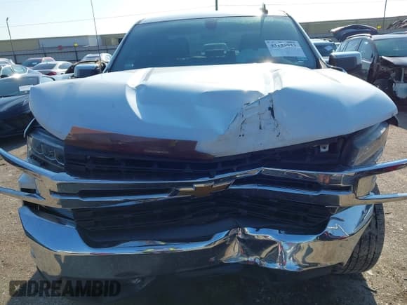 ✅ 2019 Chevrolet Silverado 1500 LT • VIN: 3GCPWCED9KG154408 • Lot: 43133933. Listed on IAAI with 153,430 mi. Free auction sales archive from the USA and detailed vehicle history report at DreamBid. Image 12.