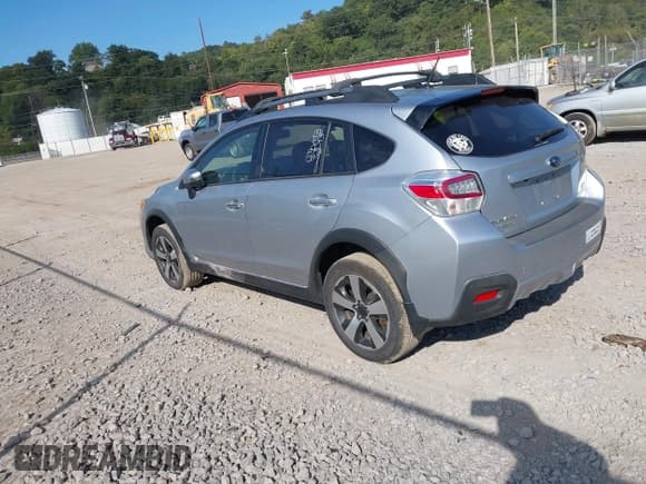 ✅ 2015 Subaru Crosstrek Touring • VIN: JF2GPBPC1FH216151 • Lot: 43126621. Wystawiony na IAAI z przebiegiem 127 362 mil. Bezpłatny archiwum sprzedaży aukcyjnych z USA i szczegółowy raport historii pojazdu na DreamBid. Zdjęcie 3.