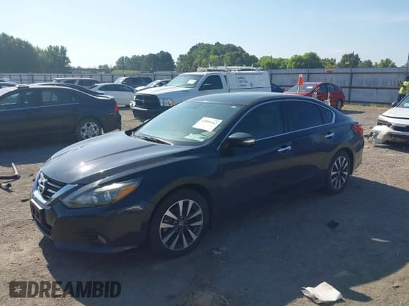 ✅ 2017 Nissan Altima SR • VIN: 1N4AL3AP8HC232452 • Lot: 42800162. Wystawiony na IAAI z przebiegiem 118 855 mil. Bezpłatny archiwum sprzedaży aukcyjnych z USA i szczegółowy raport historii pojazdu na DreamBid. Zdjęcie 2.