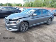 ✅ 2020 Volkswagen Jetta SEL • VIN: 3VWEB7BU2LM024016 • Лот: 42341318. Опубликован ранее на IAAI с пробегом 40 480 миль. Бесплатный доступ к архиву аукционных продаж из США и подробный отчёт об истории автомобиля на DreamBid. Изображение 2.