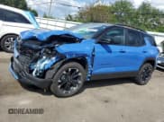 ✅ 2025 Chevrolet Equinox AWD RS • VIN: 3GNAXTEG8SL308649 • Lot: 68537095. Wystawiony na Copart z przebiegiem 5 598 mil. Bezpłatny archiwum sprzedaży aukcyjnych z USA i szczegółowy raport historii pojazdu na DreamBid. Zdjęcie 1.