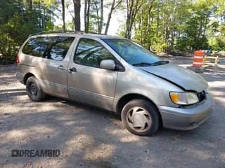 ✅ 2003 Toyota Sienna LE • VIN: 4T3ZF13C13U549580 • Лот: 43074027. Опубликован ранее на IAAI с пробегом 145 322 миль. Бесплатный доступ к архиву аукционных продаж из США и подробный отчёт об истории автомобиля на DreamBid. Изображение 1.