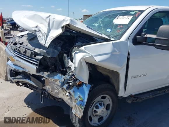 ✅ 2016 Chevrolet Silverado 2500HD Work Truck • VIN: 1GC1CUE8XGF134765 • Lot: 42848124. Listed on IAAI with 234,292 mi. Free auction sales archive from the USA and detailed vehicle history report at DreamBid. Image 19.