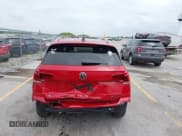 ✅ 2024 Volkswagen Taos SE • VIN: 3VVVX7B29RM025225 • Лот: 42786945. Опубликован ранее на IAAI с пробегом 9 386 миль. Бесплатный доступ к архиву аукционных продаж из США и подробный отчёт об истории автомобиля на DreamBid. Изображение 17.