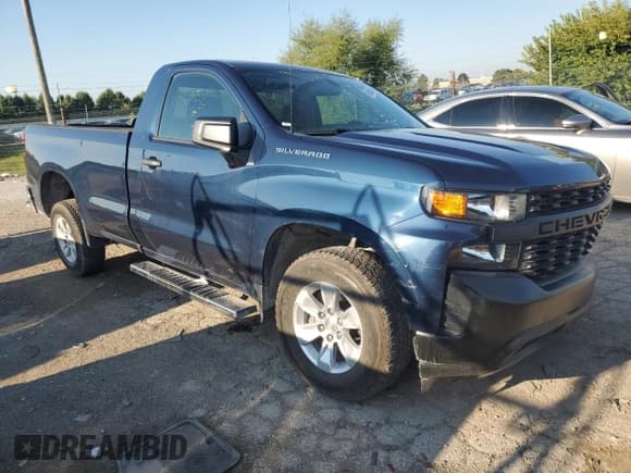 ✅ 2020 Chevrolet Silverado 1500 Work Truck • VIN: 3GCNWAEH4LG323752 • Lot: 80468805. Wystawiony na Copart z przebiegiem Nie podano. Bezpłatny archiwum sprzedaży aukcyjnych z USA i szczegółowy raport historii pojazdu na DreamBid. Zdjęcie 4.