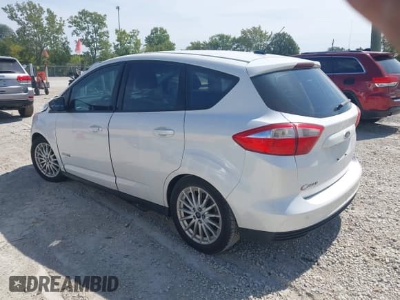 ✅ 2013 Ford C-Max SE • VIN: 1FADP5AU5DL513086 • Lot: 43157249. Wystawiony na IAAI z przebiegiem 193 727 mil. Bezpłatny archiwum sprzedaży aukcyjnych z USA i szczegółowy raport historii pojazdu na DreamBid. Zdjęcie 3.