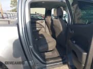 ✅ 2021 Chevrolet Colorado 2WD LT • VIN: 1GCGSCEN4M1145220 • Lot: 43282984. Wystawiony na IAAI z przebiegiem 72 565 mil. Bezpłatny archiwum sprzedaży aukcyjnych z USA i szczegółowy raport historii pojazdu na DreamBid. Zdjęcie 8.