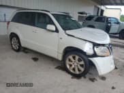 ✅ 2010 Suzuki Grand Vitara Limited • VIN: JS3TE1D99A4100087 • Lot: 56224715. Wystawiony na Copart z przebiegiem 188 696 mil. Bezpłatny archiwum sprzedaży aukcyjnych z USA i szczegółowy raport historii pojazdu na DreamBid. Zdjęcie 4.