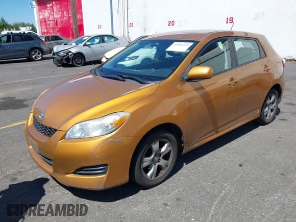 ✅ 2009 Toyota Matrix • VIN: 2T1KU40E09C024382 • Лот: 42956492. Опубликован ранее на IAAI с пробегом 149 993 миль. Бесплатный доступ к архиву аукционных продаж из США и подробный отчёт об истории автомобиля на DreamBid. Изображение 2.