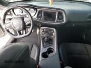 ✅ 2021 Dodge Challenger R/T Scat Pack • VIN: 2C3CDZFJ1MH614597 • Lot: 36924663. Wystawiony na Copart z przebiegiem 9 105 mil. Bezpłatny archiwum sprzedaży aukcyjnych z USA i szczegółowy raport historii pojazdu na DreamBid. Zdjęcie 8.