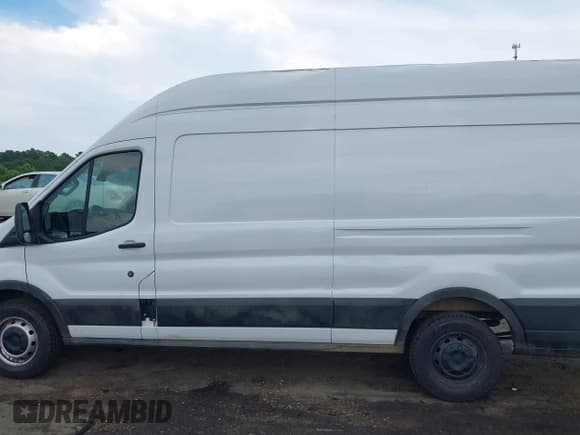 ✅ 2023 Ford Transit Cargo • VIN: 1FTBR3X84PKB01729 • Лот: 42863710. Опубликован ранее на IAAI с пробегом 50 597 миль. Бесплатный доступ к архиву аукционных продаж из США и подробный отчёт об истории автомобиля на DreamBid. Изображение 14.