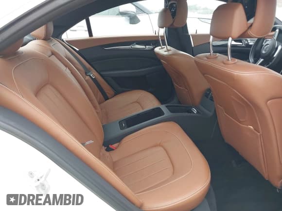 ✅ 2016 Mercedes-Benz CLS 400 • VIN: WDDLJ6FB8GA162233 • Lot: 42414908. Listed on IAAI with 56,927 mi. Free auction sales archive from the USA and detailed vehicle history report at DreamBid. Image 8.
