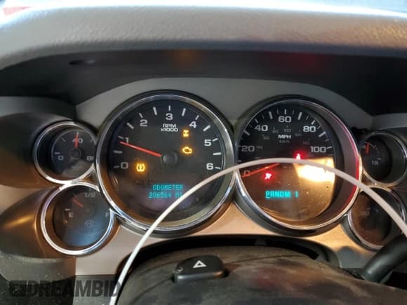 ✅ 2014 Chevrolet Silverado 2500HD Work Truck • VIN: 1GC0KVCG9EF174797 • Лот: 86870605. Опубликован ранее на Copart с пробегом 206 564 миль. Бесплатный доступ к архиву аукционных продаж из США и подробный отчёт об истории автомобиля на DreamBid. Изображение 9.