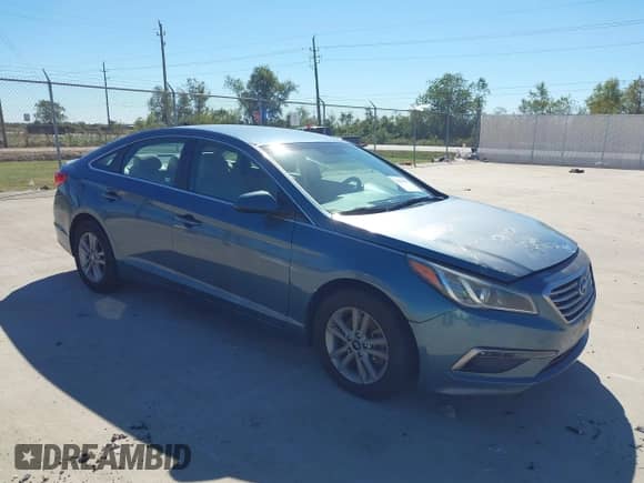 2015 Hyundai Sonata SE с VIN 5NPE24AF6FH121962, выставлен на аукционе IAAI как лот 43584457 с пробегом 199 000 миль миль и . История ставок и продаж доступна на DreamBid. Изображение 1.