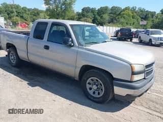 2006 Chevrolet Silverado 1500 Work Truck с VIN 1GCEC19X56Z280862, выставлен на аукционе IAAI как лот 43153513 с пробегом 261 007 миль миль и . История ставок и продаж доступна на DreamBid. Изображение 1.