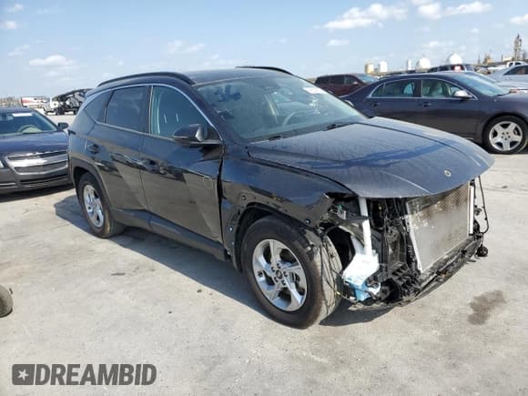 ✅ 2022 Hyundai Tucson SEL • VIN: 5NMJB3AE4NH089850 • Lot: 42664073. Wystawiony na Copart z przebiegiem 28 297 mil. Bezpłatny archiwum sprzedaży aukcyjnych z USA i szczegółowy raport historii pojazdu na DreamBid. Zdjęcie 4.