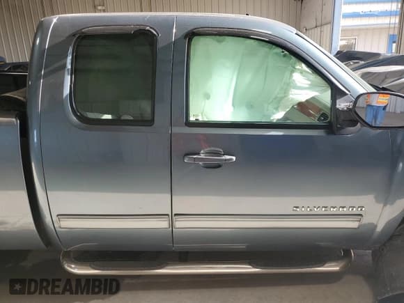 ✅ 2011 Chevrolet Silverado 1500 LTZ • VIN: 1GCRKTE3XBZ439615 • Лот: 89688685. Опубликован ранее на Copart с пробегом Не указан. Бесплатный доступ к архиву аукционных продаж из США и подробный отчёт об истории автомобиля на DreamBid. Изображение 10.