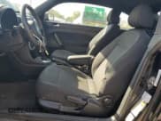 ✅ 2013 Volkswagen Beetle 2.5L • VIN: 3VWFP7ATXDM644600 • Lot: 81469595. Listed on Copart with 196,042 mi. Free auction sales archive from the USA and detailed vehicle history report at DreamBid. Image 7.