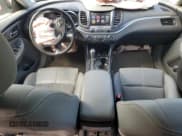 ✅ 2017 Chevrolet Impala LT • VIN: 2G1105S31H9191186 • Лот: 70100044. Опубликован ранее на Copart с пробегом 107 937 миль. Бесплатный доступ к архиву аукционных продаж из США и подробный отчёт об истории автомобиля на DreamBid. Изображение 8.